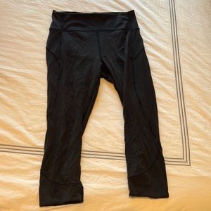 Lululemon Mid-Rise Pace Rival 22 Inch Leggings